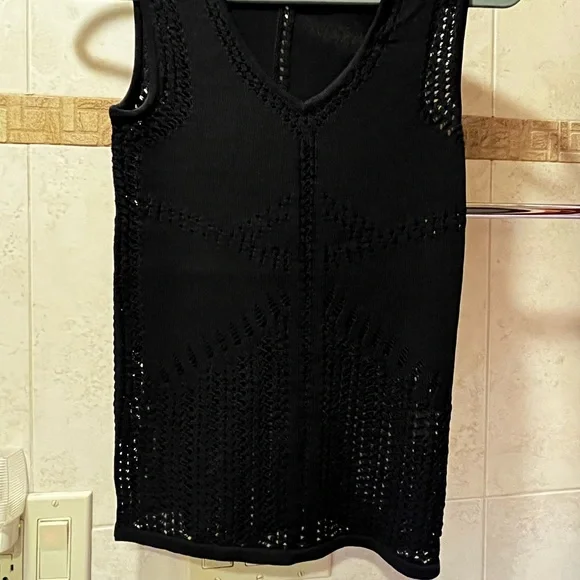 Philosophy Black Crochet Tank size small - Picture 4 of 4